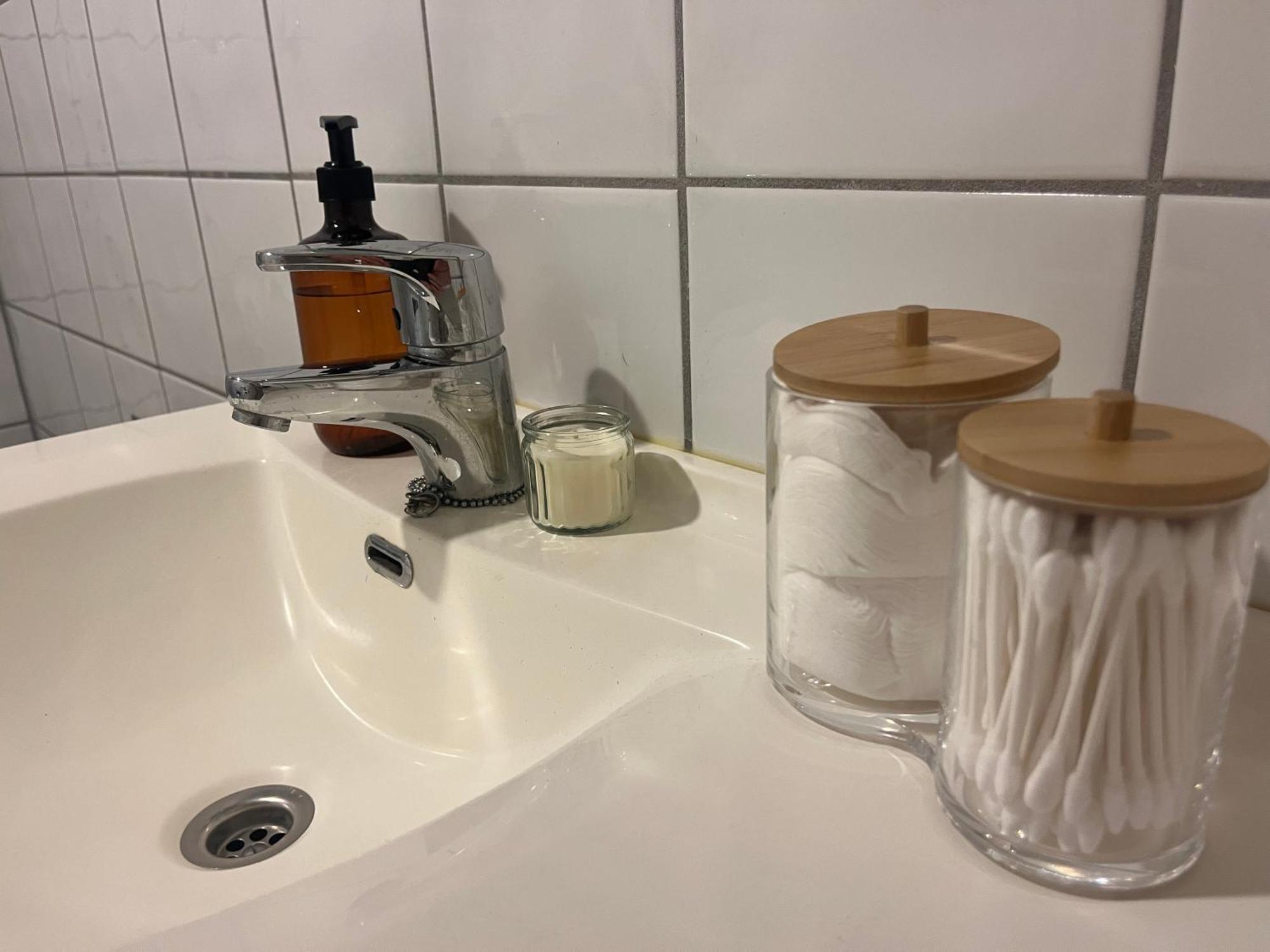 Modern And Central Apartment - Solsiden Trondheim - Up To 6 People エクステリア 写真